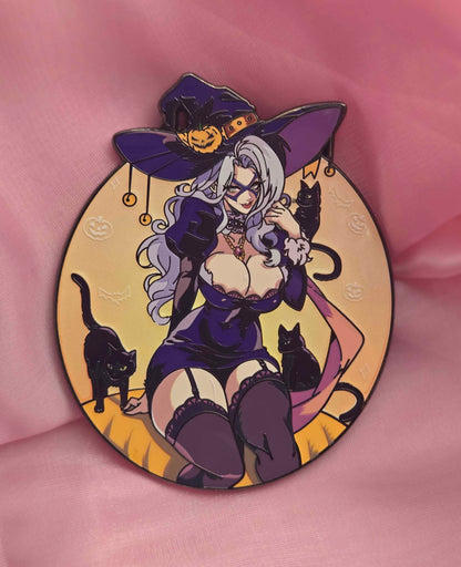 Feline Familiar Pin